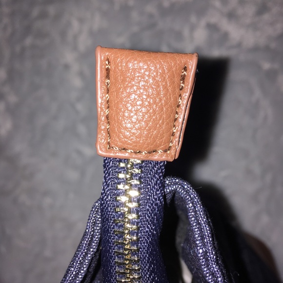 🏖☀️bebe Debbie Denim Faux Leather Trim Tote - Picture 5 of 8